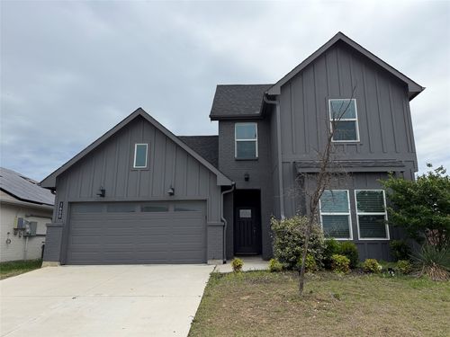 1600 Battery Park Dr, Alvarado, TX, 76009-2611 | Card Image