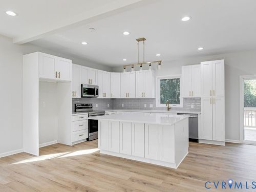 3618 Dupuy Rd, South Chesterfield, VA, 23803-2558 | Card Image