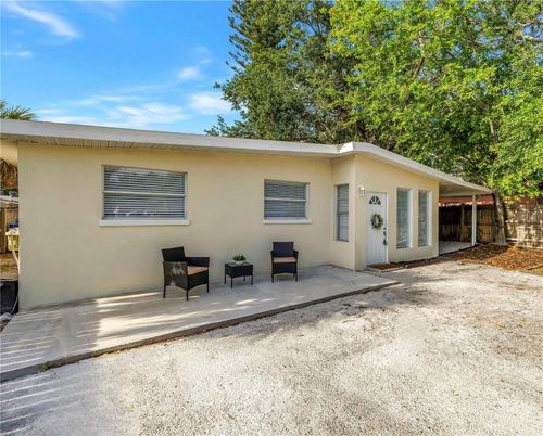 110 Ne Monroe Cir N, ST PETERSBURG, FL, 33702-7546 | Card Image