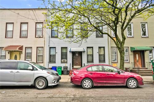 1l-71-60 69th Place, New York, NY, 11385 | Card Image