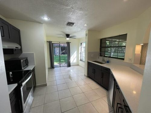 9321 W Sunrise Blvd, Plantation, FL, 33322-5635 | Card Image