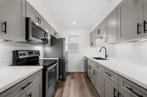 apt-33-2744 Briarhurst Dr, Houston, TX, 77057-5366 | Card Image