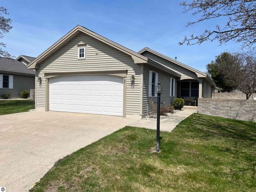1167 Hemingway, Traverse City, MI, 49686 | Card Image