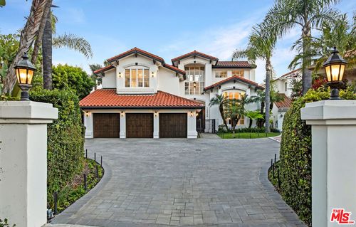 12608 Promontory Rd, Los Angeles, CA, 90049-1185 | Card Image