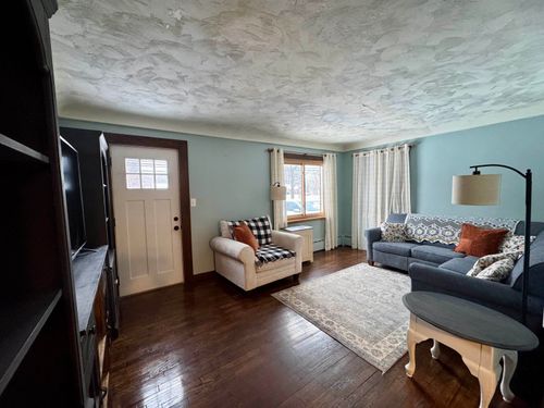 3297 Grand Blanc Rd, Swartz Creek, MI, 48473-8880 | Card Image