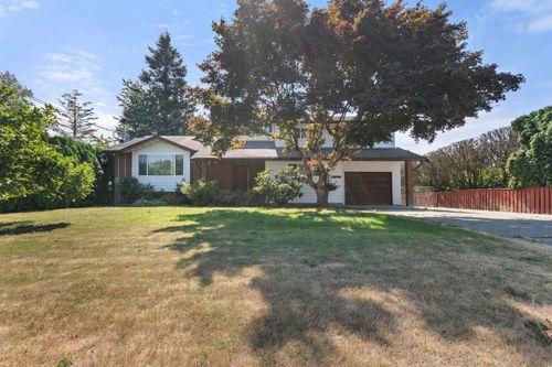 46194 Greenwood Dr, Chilliwack, BC, V2R4C8 | Card Image