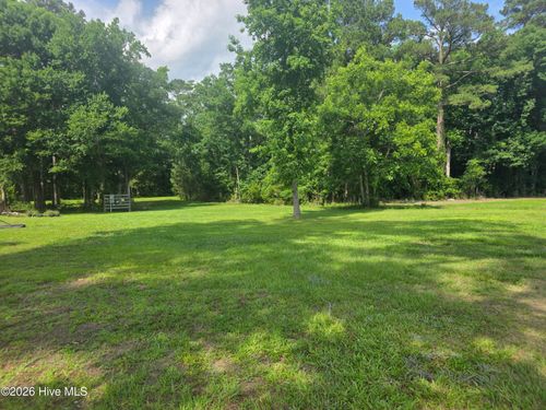 58-120 Schley Ave, Lake Waccamaw, NC, 28450-2343 | Card Image