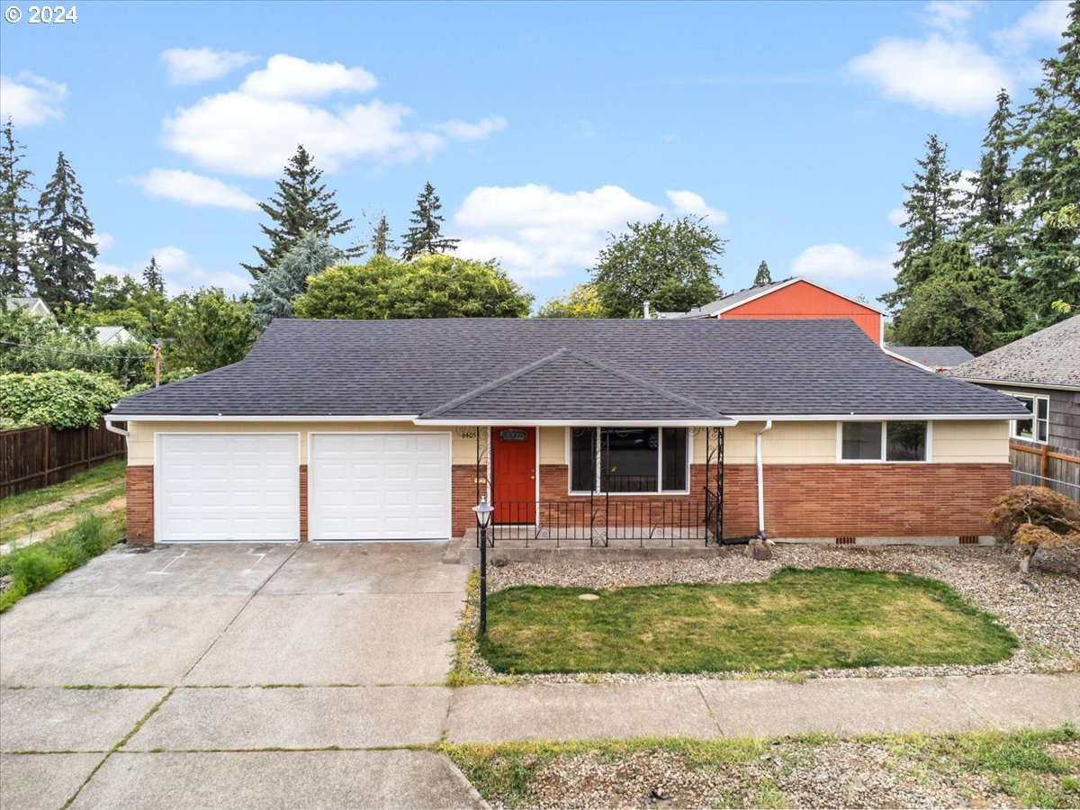 Reedway St, Portland, OR 97206