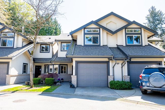 30 - 3387 King George Boulevard, Townhouse with 2 bedrooms, 2 bathrooms and 2 parking in Surrey BC | Image 1