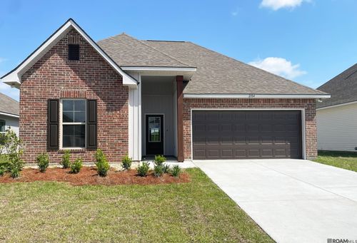 2104 Hayes Ave, Port Allen, LA, 70767-6225 | Card Image