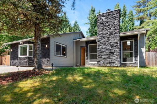 22826 Ne 21st Pl, Sammamish, WA, 98074-6533 | Card Image