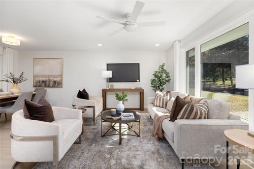 5045 Murrayhill Rd, Charlotte, NC, 28210-2316 | Card Image