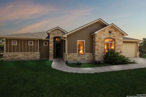 1292 Parton Rd, Canyon Lake, TX, 78133-2156 | Card Image