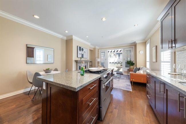 2578 West Mall, Townhouse with 4 bedrooms, 3 bathrooms and 2 parking in Vancouver BC | Image 15