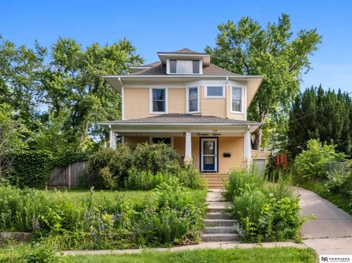 2615 C St, Lincoln, NE, 68502-1859 | Card Image