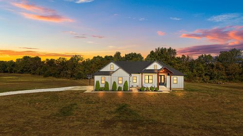 9367 W Farm Road 170, Republic, MO, 65738 | Card Image