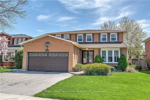 1144 Mayfair Rd, Oakville, ON, L6M1G8 | Card Image