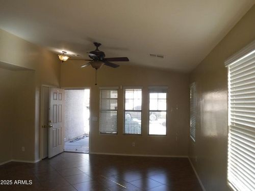 4524 S 25th Dr, Phoenix, AZ, 85041-2013 | Card Image