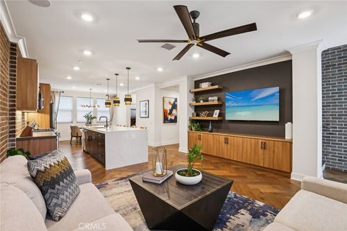 831 S Grable Cir, Orange, CA, 92868-4706 | Card Image