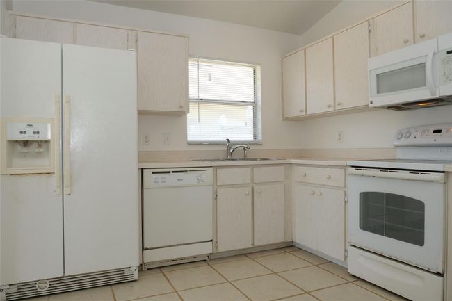 5345 Warrior Ln, House other with 2 bedrooms, 2 bathrooms and null parking in KISSIMMEE FL | Image 5
