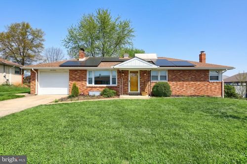 3011 Imperial Dr, DOVER, PA, 17315-3837 | Card Image