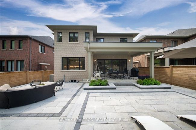 92 Klees Cres, House other with 4 bedrooms, 4 bathrooms and 2 parking in Aurora ON | Image 50