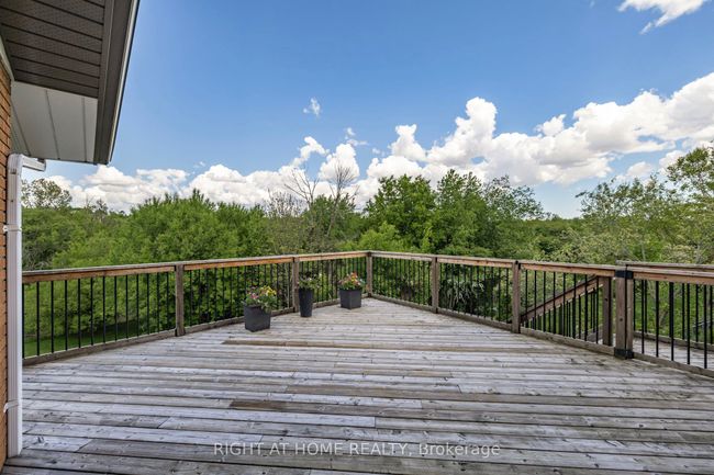 42 Valleyview Rd, House other with 5 bedrooms, 2 bathrooms and 6 parking in Brampton ON | Image 36