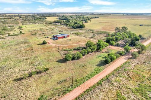 31194 E County Road 1330, Willow, OK, 73673-8283 | Card Image
