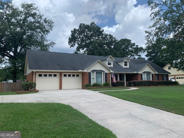 Bud Mckey Cir, Valdosta, GA 31602