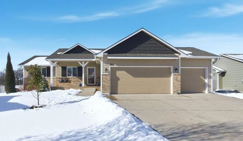 2621 W 58th Ct N, Wichita, KS, 67204-5364 | Card Image