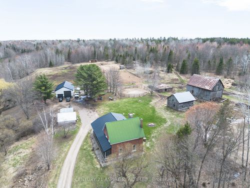 499 Sturgeon Mountain Rd, Pembroke, ON, K8A6W3 | Card Image