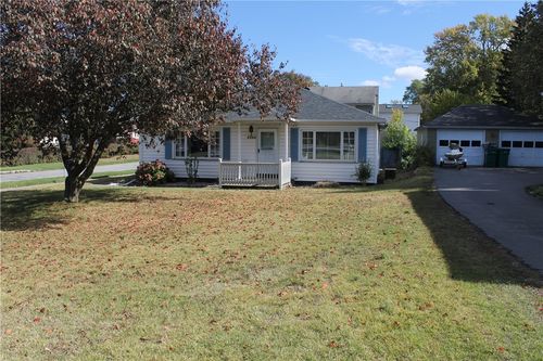 4064 Culver Rd, Irondequoit, NY, 14622-1212 | Card Image