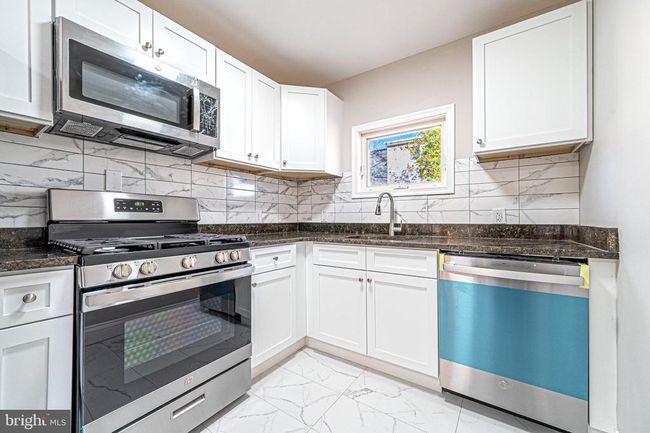 204 E Flower St, House other with 4 bedrooms, 4 bathrooms and null parking in LANDISVILLE NJ | Image 8