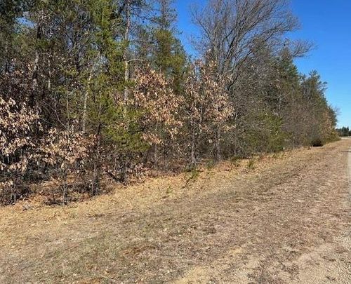 W5794 Waterstone Ln, New Lisbon, WI, 53950-9027 | Card Image