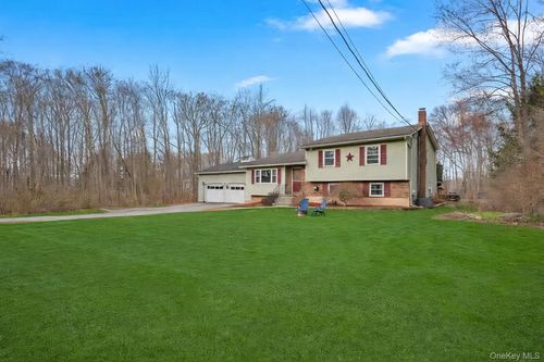 58 Pine Dr, Pawling, NY, 12564-1208 | Card Image