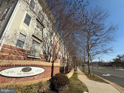 apt-490-2791 Centerboro Dr, VIENNA, VA, 22181-4819 | Card Image