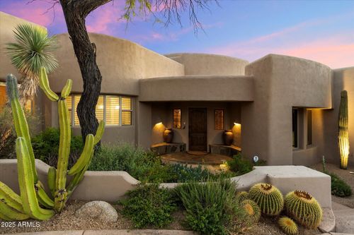 9555 E Celestial Dr, Scottsdale, AZ, 85262-2515 | Card Image