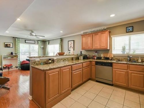 2-3009 Speedway, Austin, TX, 78705-3849 | Card Image