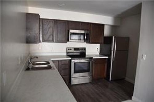 apt-1s-710 N State St, Weatherford, OK, 73096-3857 | Card Image