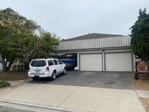2569 Bayshore Avenue, Ventura, CA, 93001 | Card Image