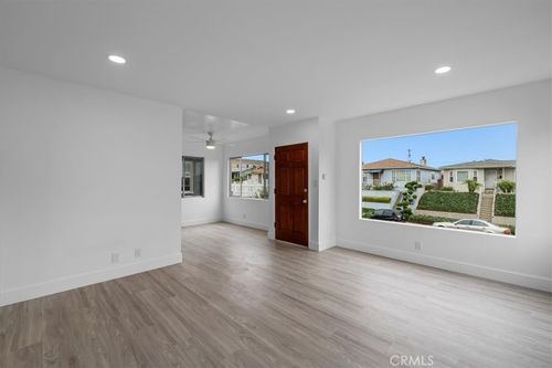 apt-1-853 W 23rd St, San Pedro, CA, 90731-5855 | Card Image