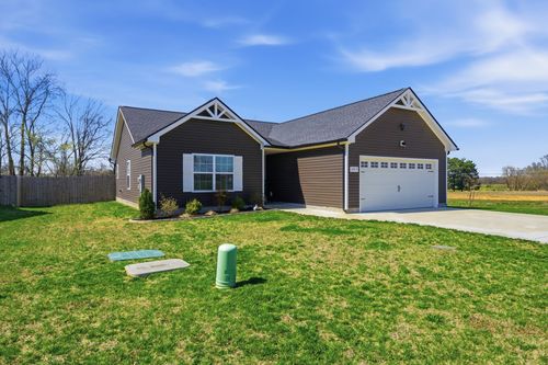 2014 Ireland Way, Clarksville, TN, 37042-7560 | Card Image