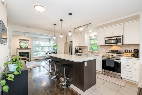 1-6671 121 St, Surrey, BC, V3W1T9 | Card Image