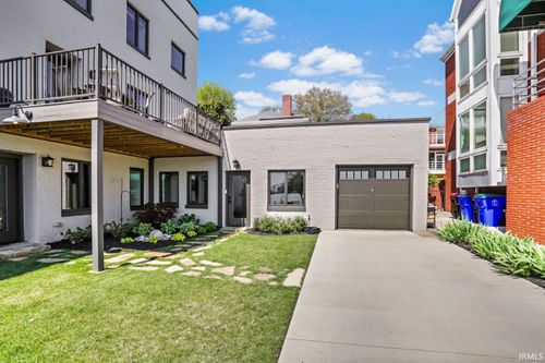 1-110 W Water St, Newburgh, IN, 47630-1173 | Card Image