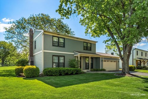 1651 Casa Solana Dr, Wheaton, IL, 60189-8217 | Card Image