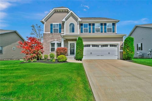 165 Lakeland Way, Aurora, OH, 44202-7551 | Card Image