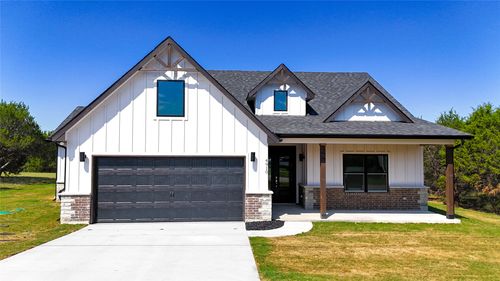 4910 Terlingua Dr, Granbury, TX, 76048-6451 | Card Image