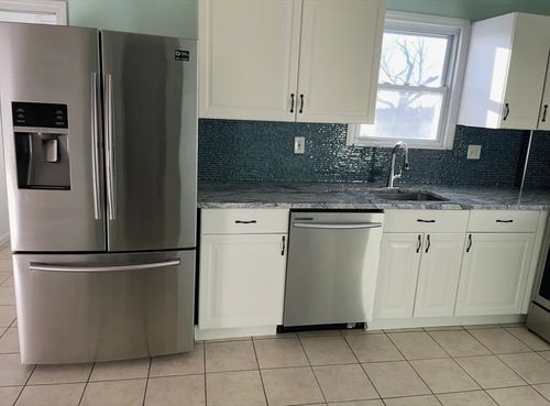 1-94 Beacon Hill Ave, Lynn, MA, 01902-3724 | Card Image