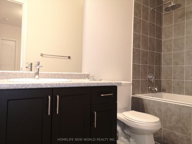 96B Roth St, House other with 3 bedrooms, 4 bathrooms and 1 parking in Aurora ON | Image 9