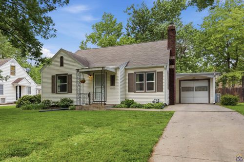 1215 Sw Collins Ave, Topeka, KS, 66604 | Card Image